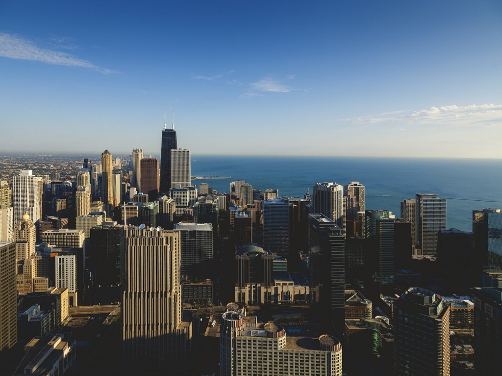 Image of the Chicago skyline where we provide answering services in Illinois