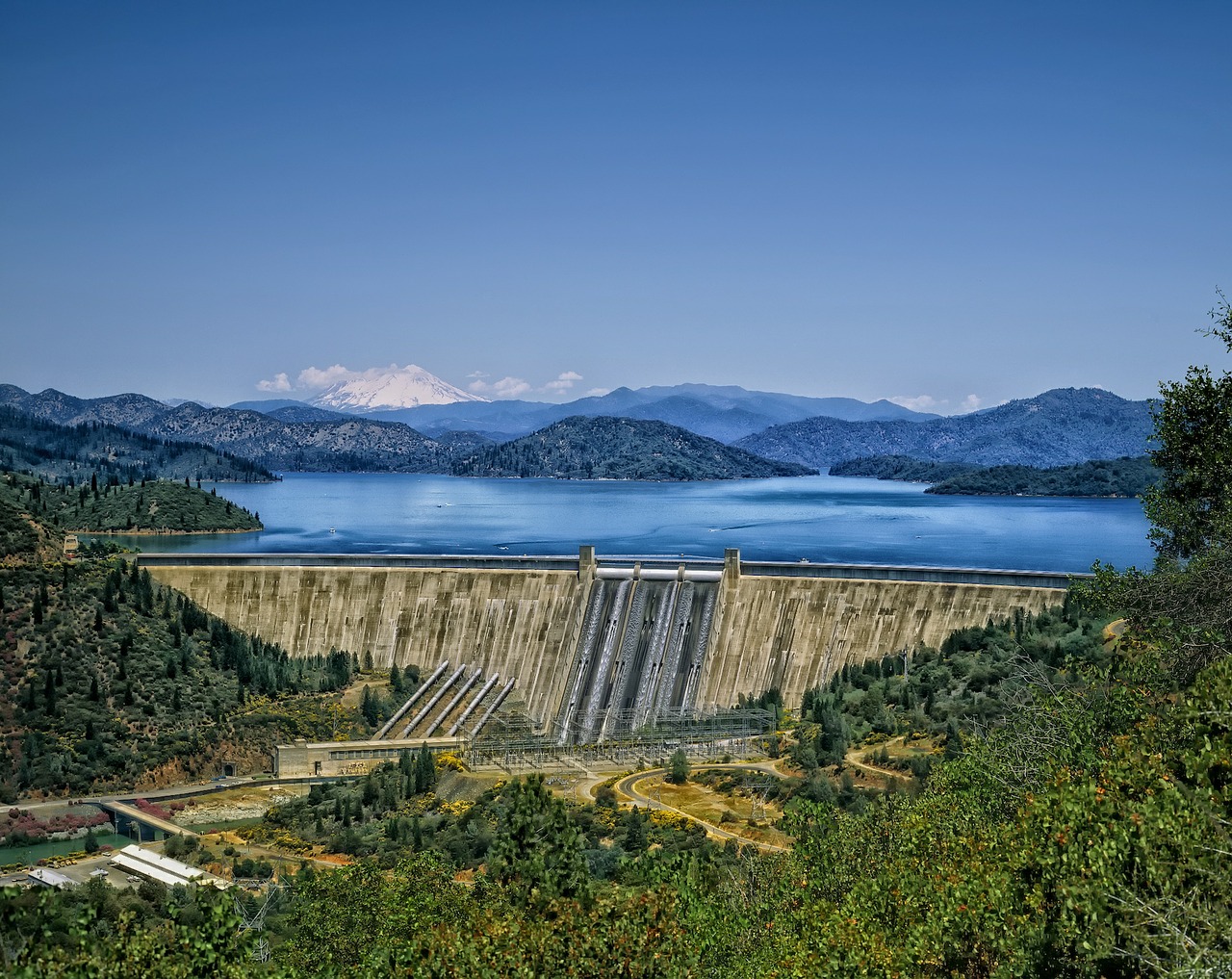 Image of the Fontana Dam in North Carolina